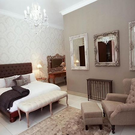 Tramonto Boutique Hotel นิวคาสเซิล ภายนอก รูปภาพ